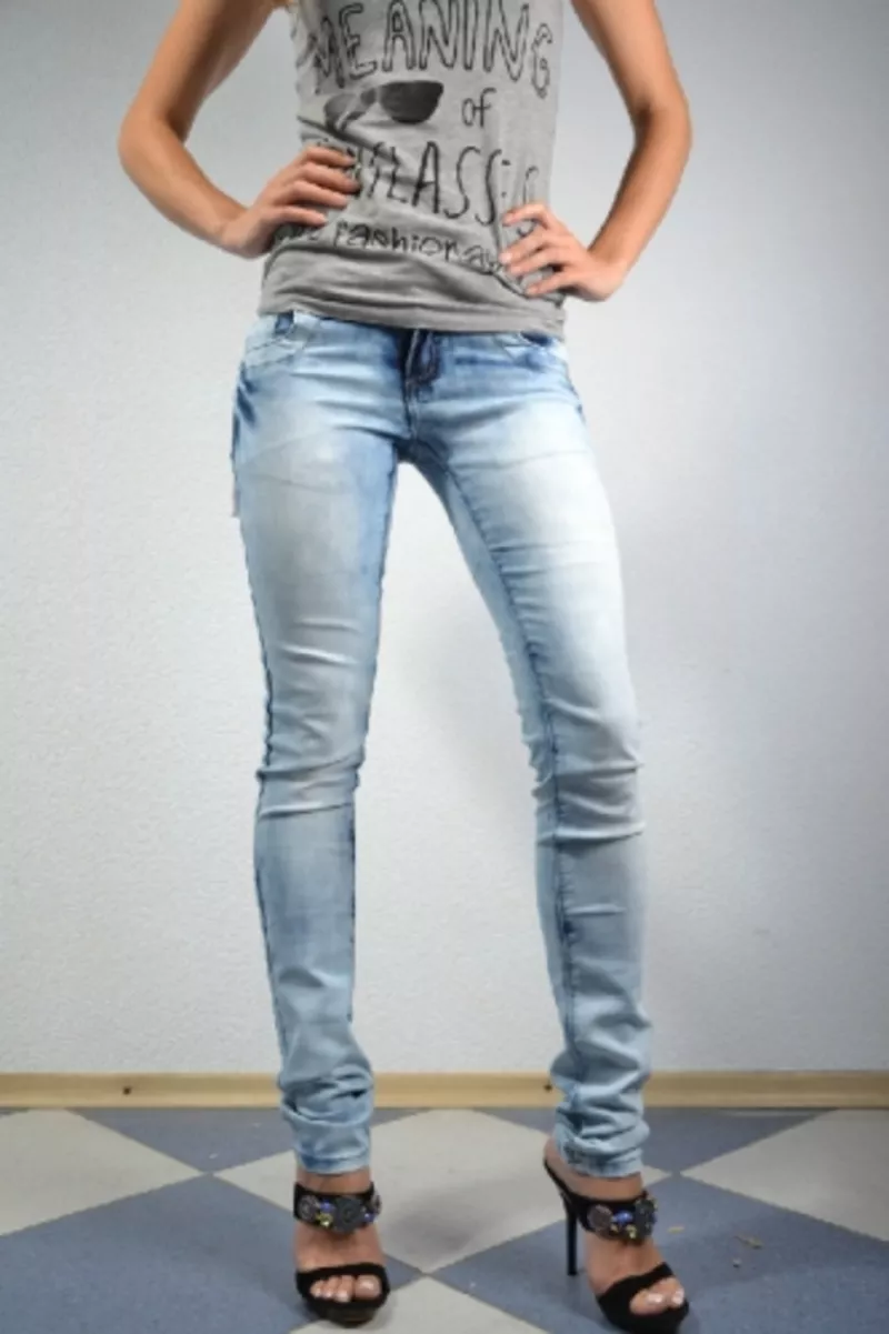 Продам оптом модные женские джинсы по самым низким ценам! 