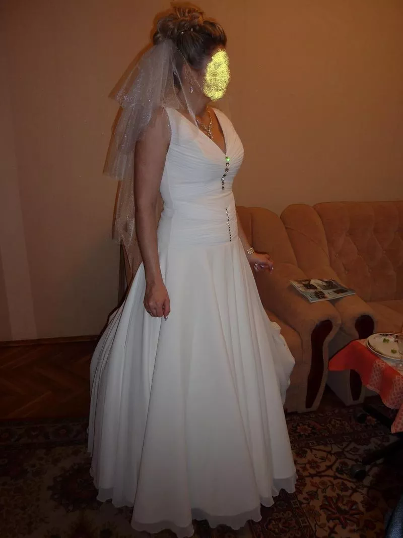 Продам нежное свадебное платье 3